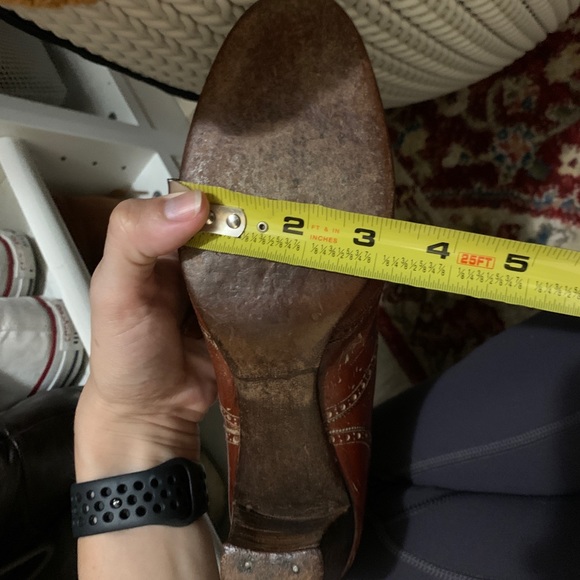 Maxwell Dover Street London- leather vintage heels - Picture 9 of 10